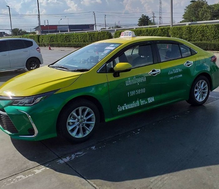 เรียกแท็กซี่ชลบุรี เหมารถแท็กซี่ชลบุรีไปทั่วประเทศ